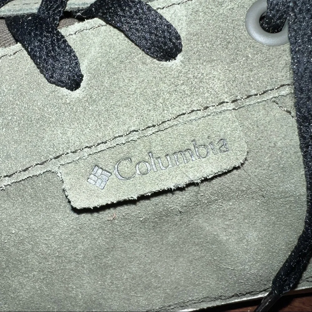 Columbia Bridgeport Lace Up Suede and Canvas Shoes - Picture 16 of 16